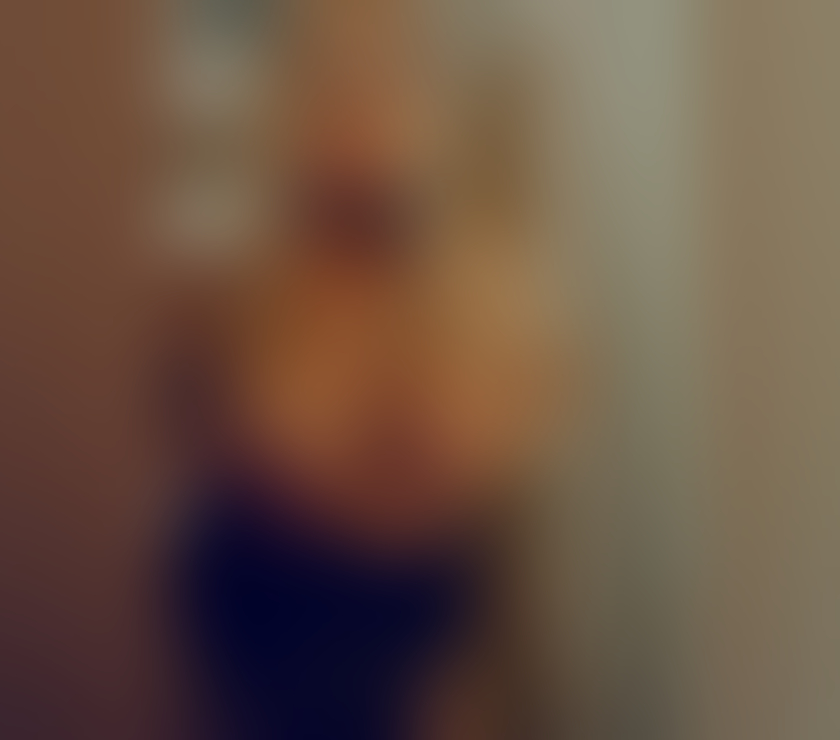 Escorts North London Enfield - Photos for QUEEN OF THE DEEP SLOPPY OWO💋CURVY🔥BIG ASS MILF❤️